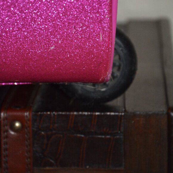 VTG Minnie Disney Store Mouse Rolling Faux Leather Suitcase Luggage - Picture 8 of 16